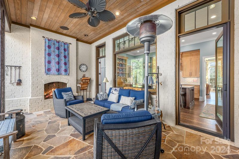 165 Timberside Dr, Davidson, NC 28036