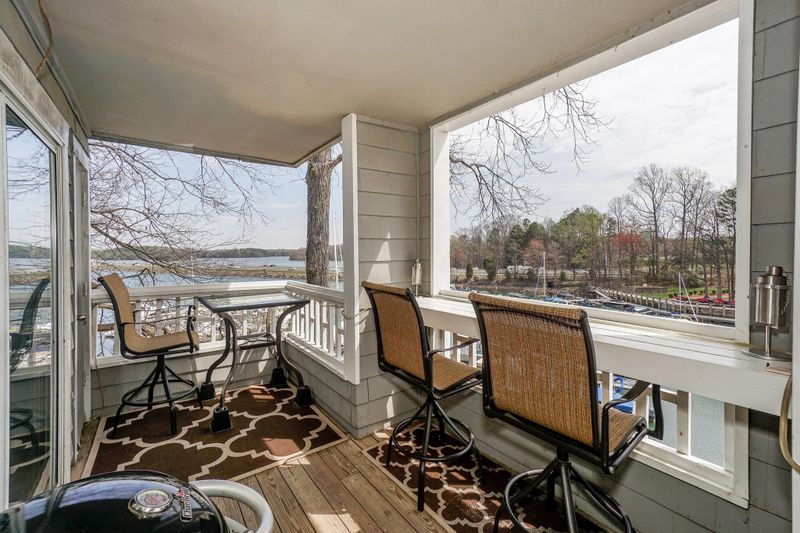 242 Northwest Dr, Davidson, NC 28036