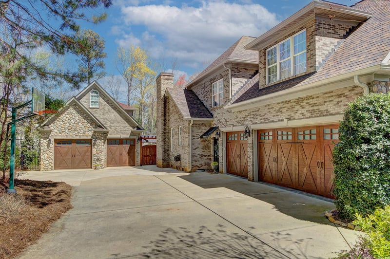 404 Terrapin Ln, Lake Wylie, SC 29710