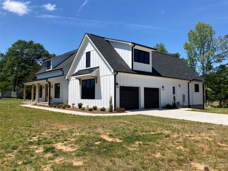 115 Killian Rd #1, Stanley, NC 28164