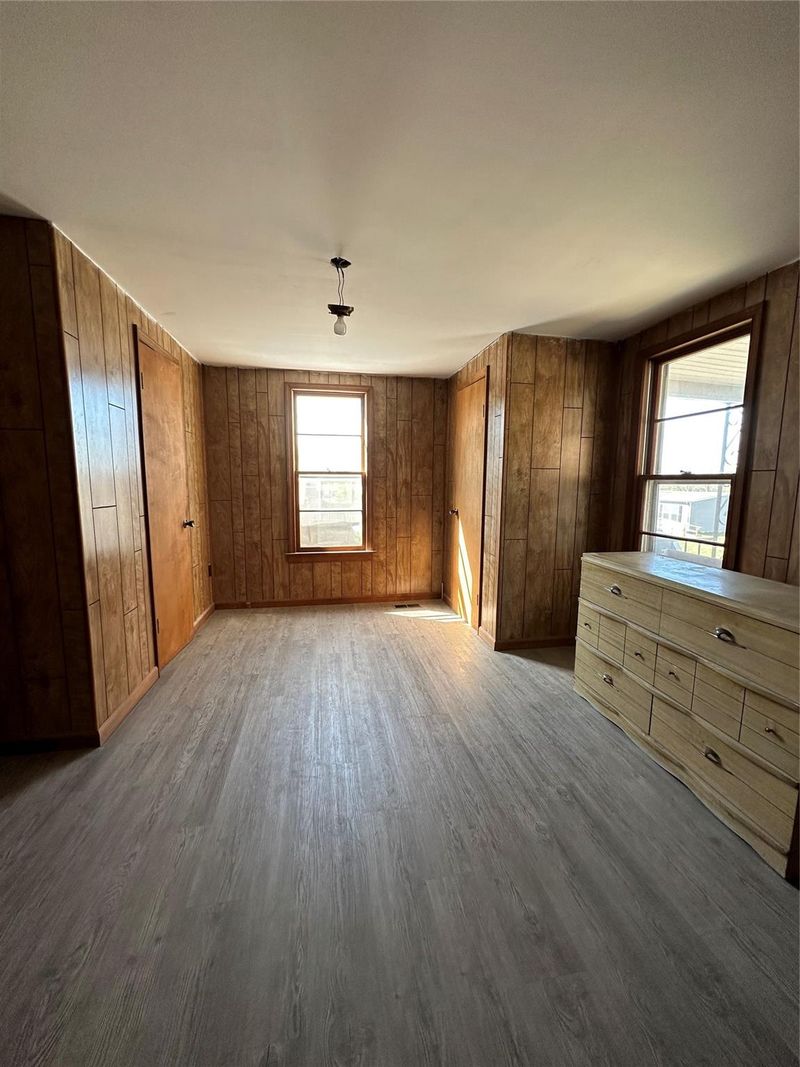 161 14th St SE, Hickory, NC 28602
