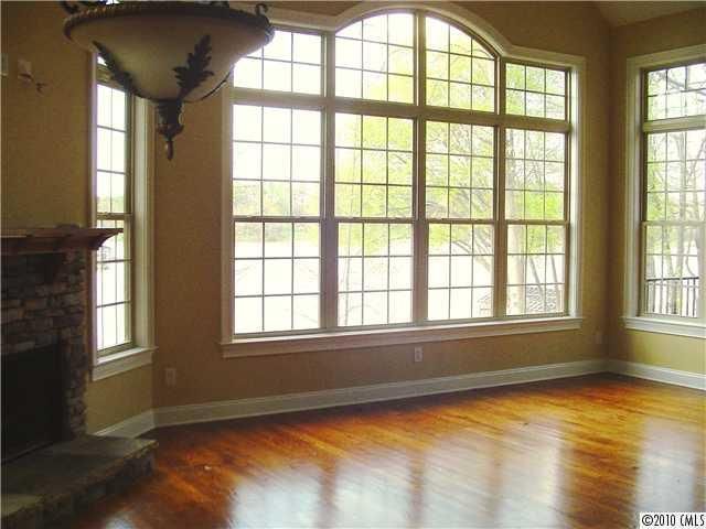 2777 Lake Front Dr, Belmont, NC 28012