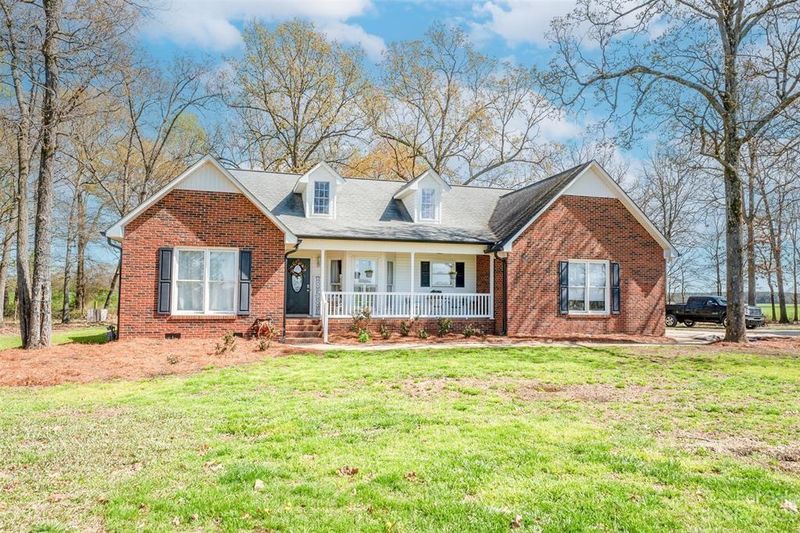 416 Sikes Mill Rd, Monroe, NC 28110
