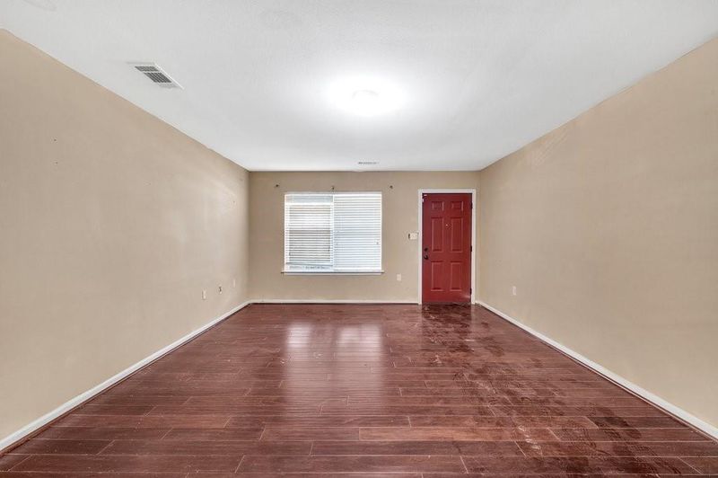 9605 Eagle Feathers Dr, Charlotte, NC 28214
