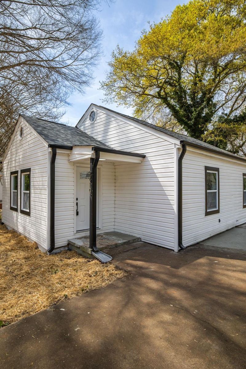 2415 Mclean St, Gastonia, NC 28054