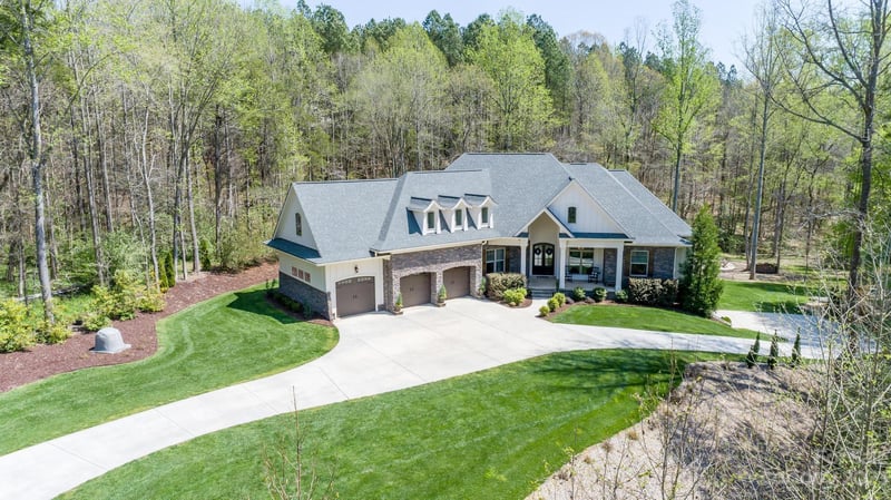 1182 Misty Creek Dr, Iron Station, NC 28080