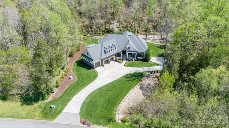 1182 Misty Creek Dr, Iron Station, NC 28080
