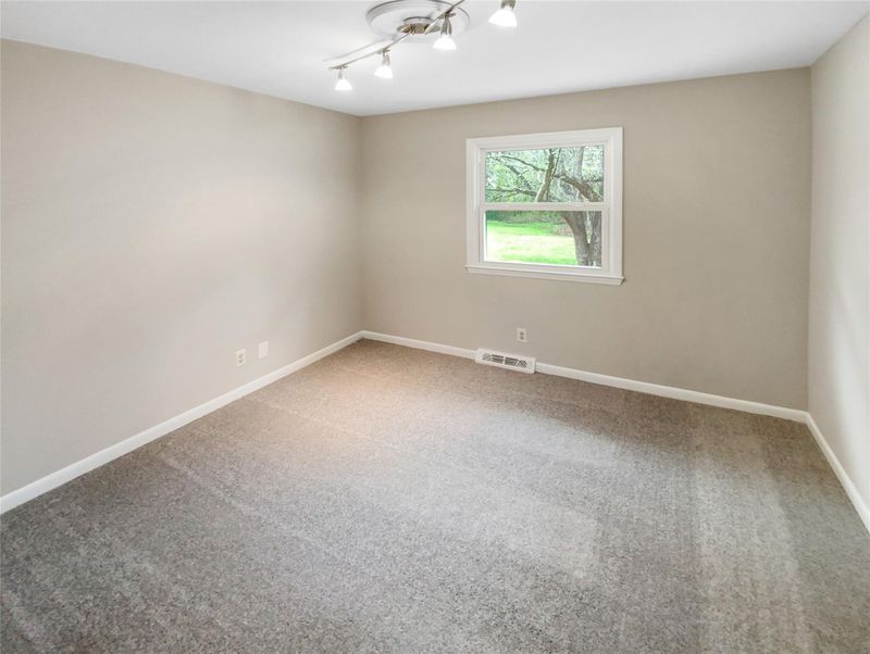 1210 Westmoreland Dr, Lancaster, SC 29720
