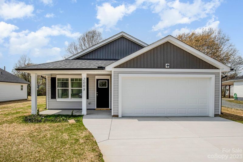 2008 Pennsylvania Ave, Kannapolis, NC 28083