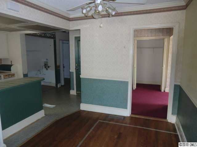119 Bradford Dr, Charlotte, NC 28208
