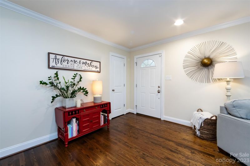 4341 Applegate Rd, Charlotte, NC 28209
