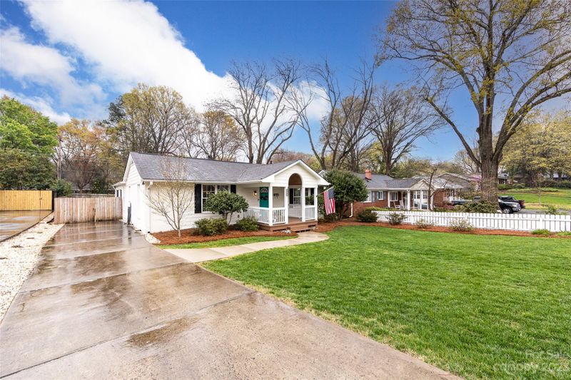 4341 Applegate Rd, Charlotte, NC 28209