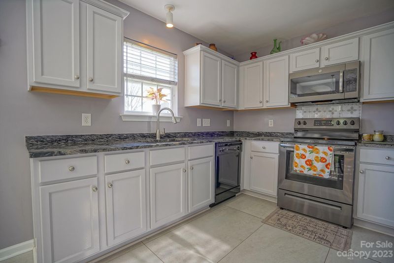 5367 Josephine Ln, Concord, NC 28027