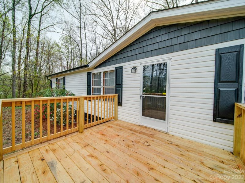 2451 Cimarron Cir, Midland, NC 28107