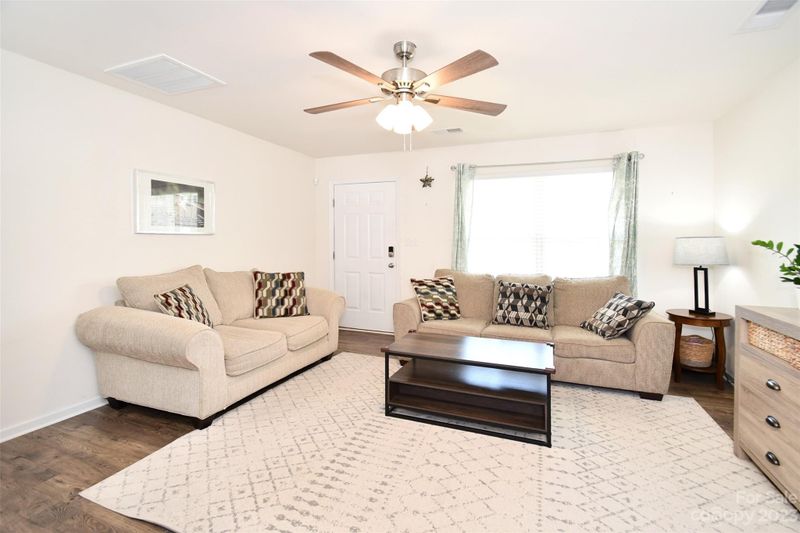 609 Nannyberry Ln, Concord, NC 28025