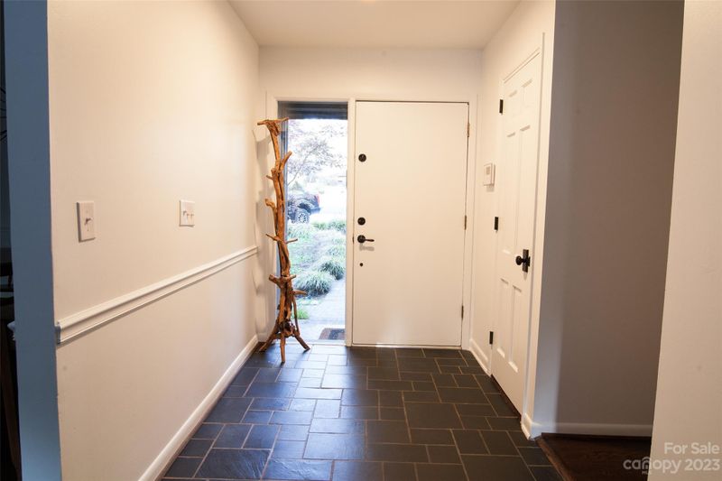 6148 Kingstree Dr, Charlotte, NC 28210