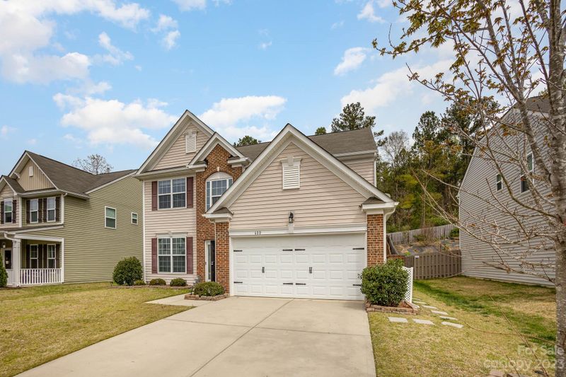 600 Augustus Ln, Mount Holly, NC 28120