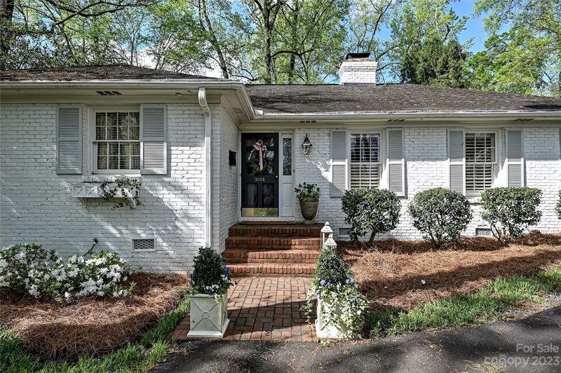 3024 Robin Rd, Charlotte, NC 28211