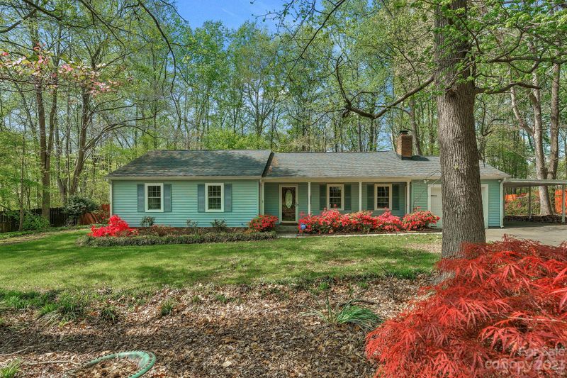 8306 Saddlehorse Ln, Charlotte, NC 28215