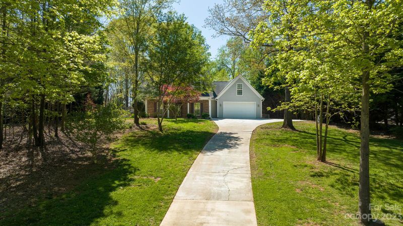 2675 Gradys Ground Dr, Mcconnells, SC 29726