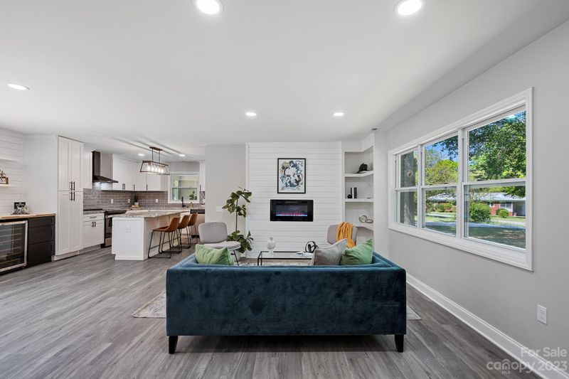 111 Shenandoah Pl, Charlotte, NC 28215