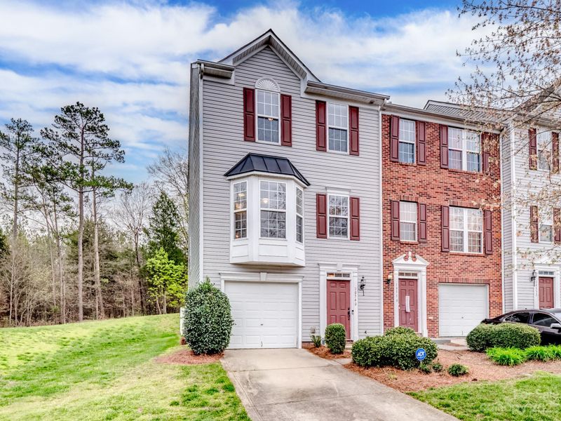 10340 Garrett Grigg Rd, Charlotte, NC 28262