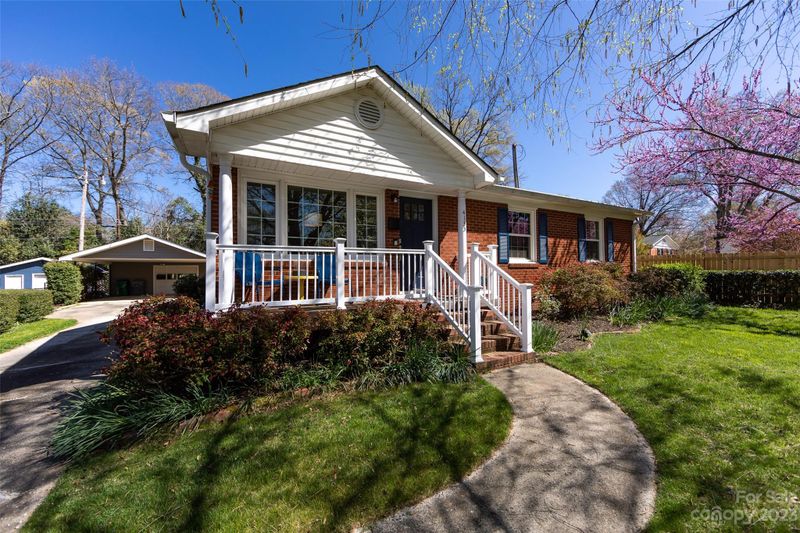 4133 Leeds Dr, Charlotte, NC 28205