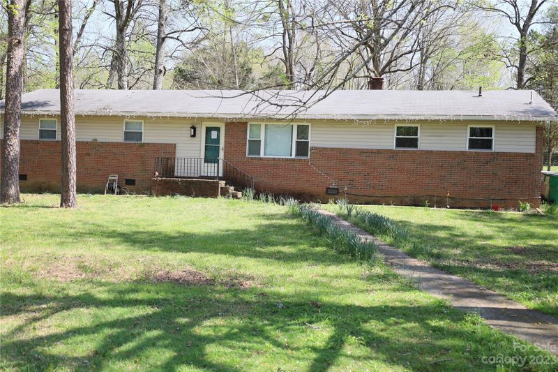 2000 Stonyford Pl, Charlotte, NC 28216