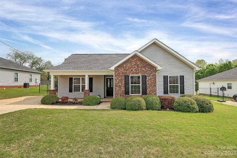 104 Centerview St, Belmont, NC 28012