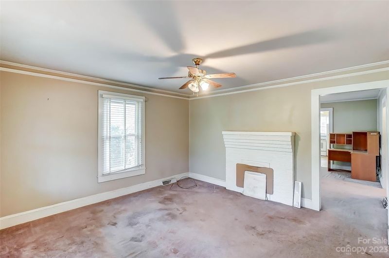 1511 S Ridge Ave, Kannapolis, NC 28083
