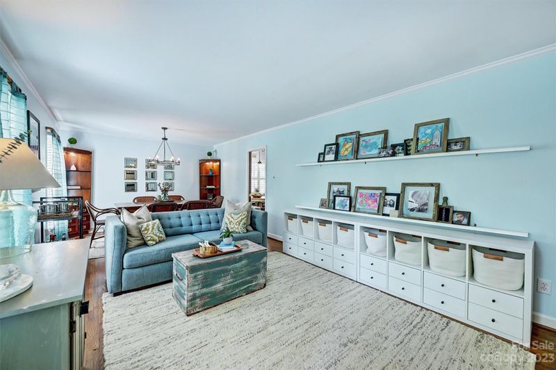 5715 Maylin Ln, Charlotte, NC 28210