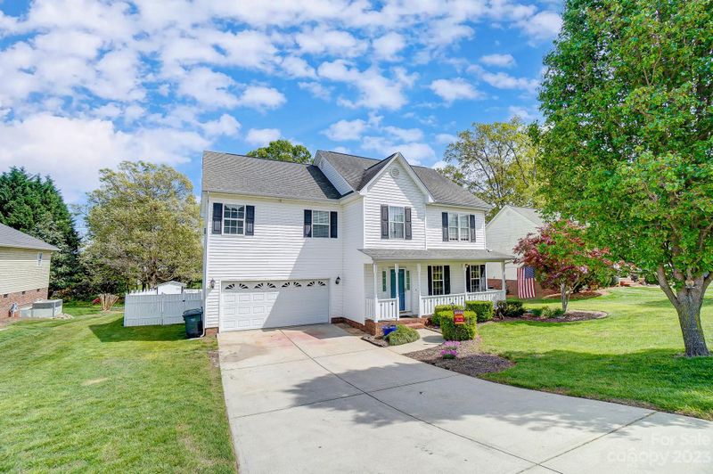 318 Holstein Dr, Dallas, NC 28034