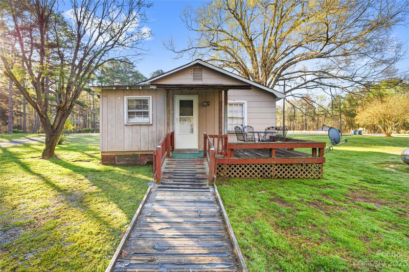 5615 Sapp Rd, Rockwell, NC 28138
