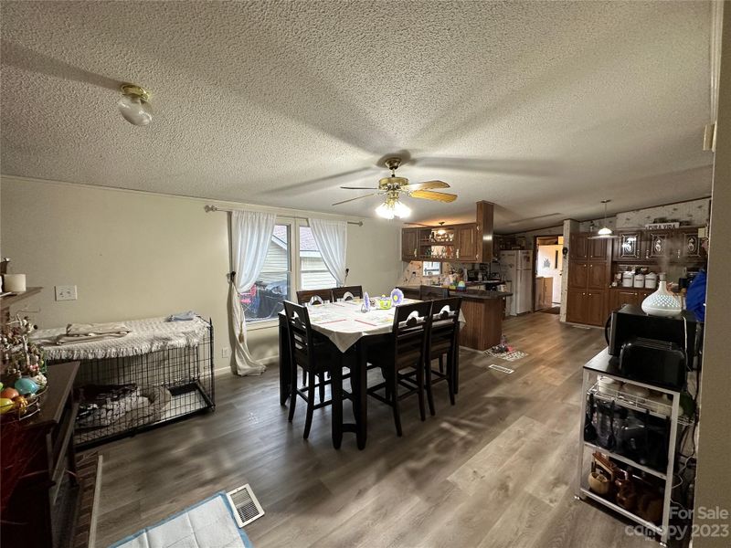 3705 34th St, Hickory, NC 28601