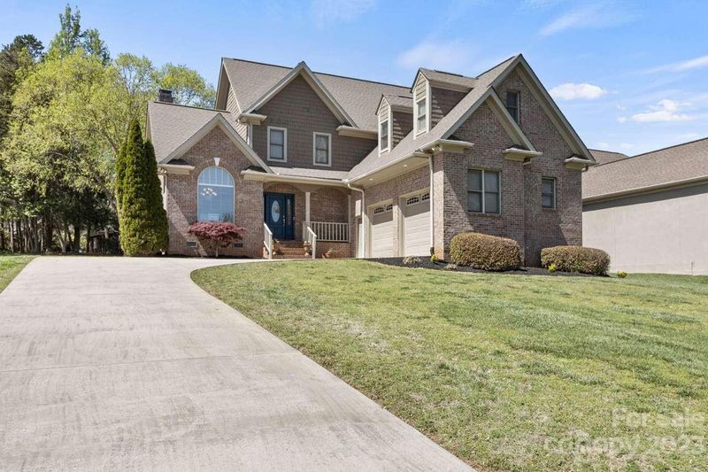 2469 Smith Harbour Dr, Denver, NC 28037