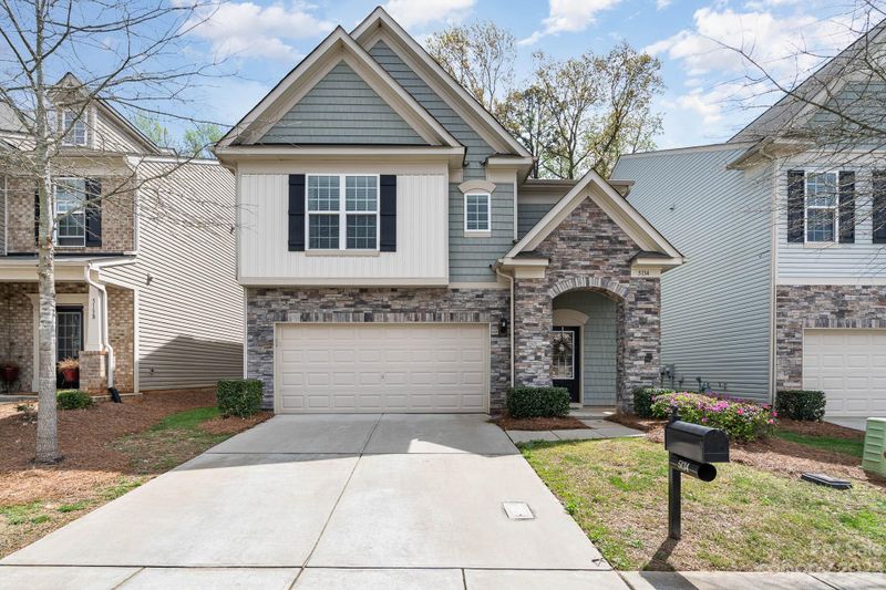 5134 Mount Clare Ln, Charlotte, NC 28210