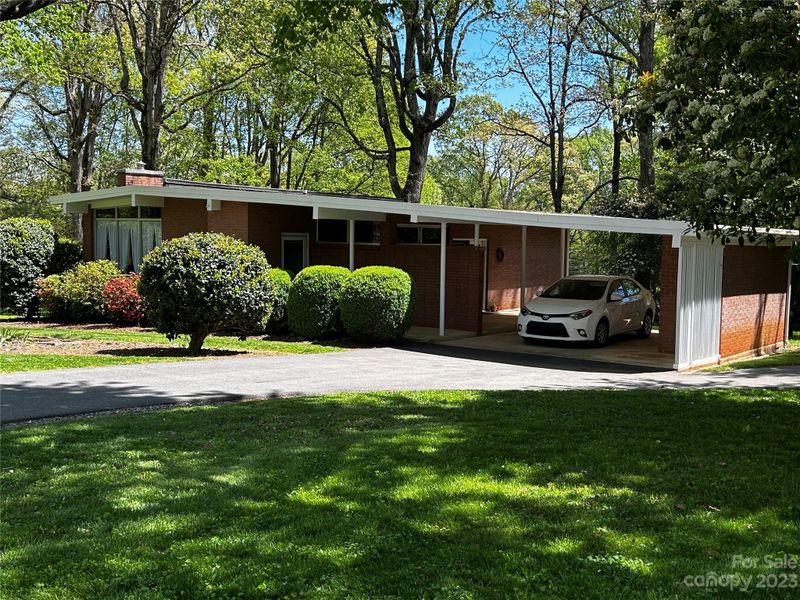 116 Twitty Ln, Statesville, NC 28625