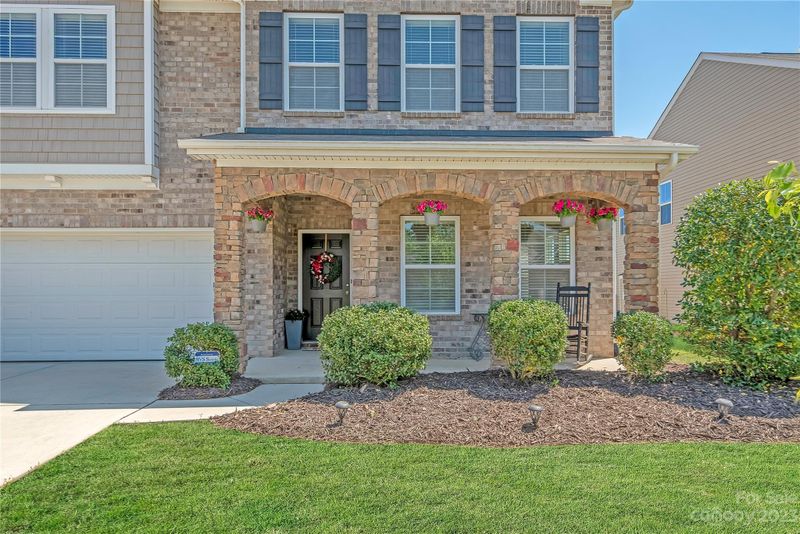 6170 Canyon Trl, Denver, NC 28037