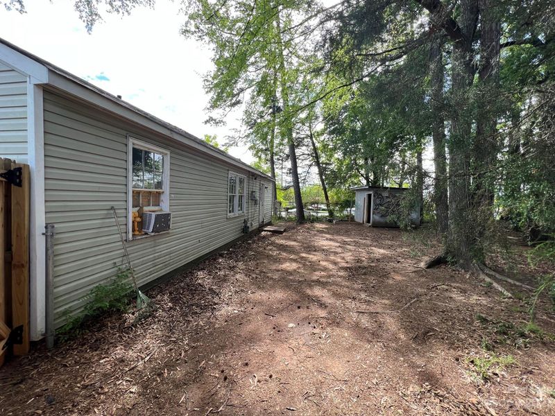 4650 Connecting Rd, Charlotte, NC 28209