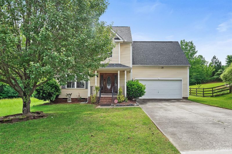3719 Dashiel Dr, Charlotte, NC 28262