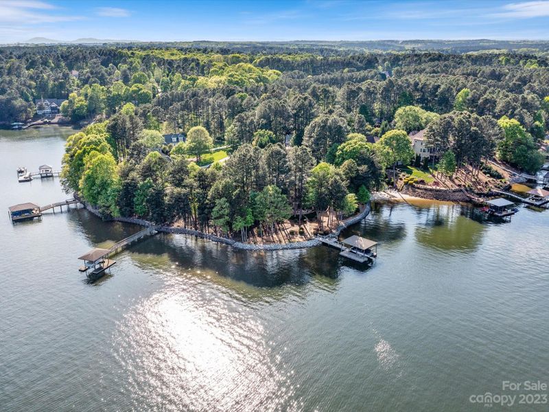 9224 Fair Oak Dr, Sherrills Ford, NC 28673