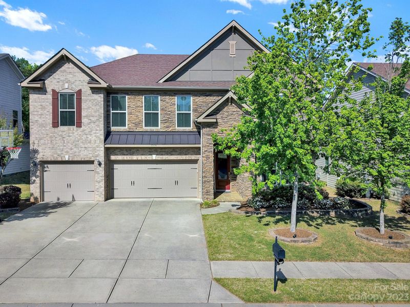 1516 Hazel St, Tega Cay, SC 29708