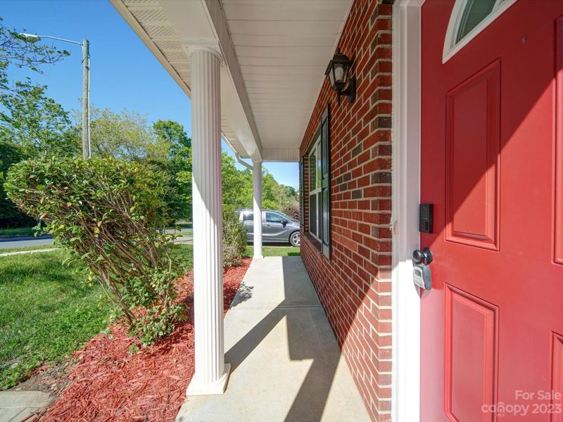 2230 Dion Ave, Charlotte, NC 28212