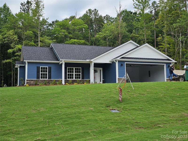 1994 Hollybrook Ln, Lancaster, SC 29720