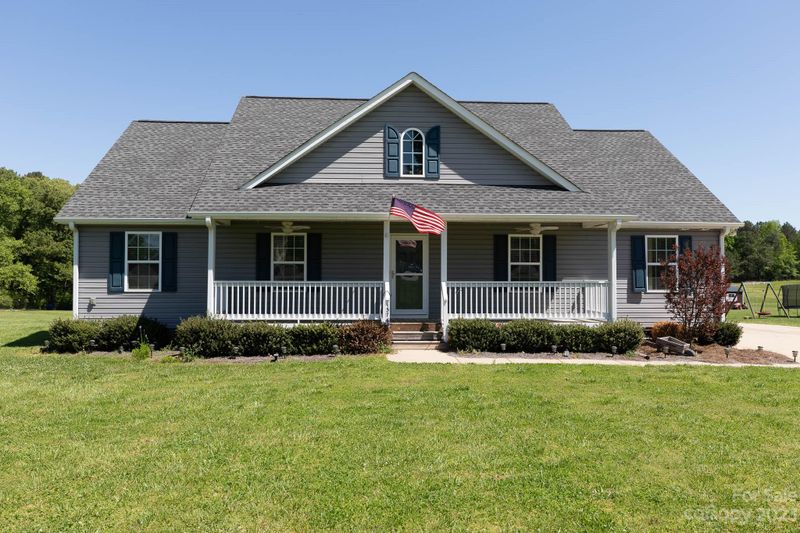 1376 Mcfarland Rd, York, SC 29745