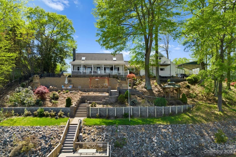 2296 Clyde Rd, Catawba, NC 28609