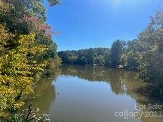 119 Sioux Rd #76, Gaffney, SC 29341
