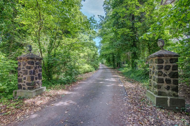 137 William Forest Ln, Gastonia, NC 28056
