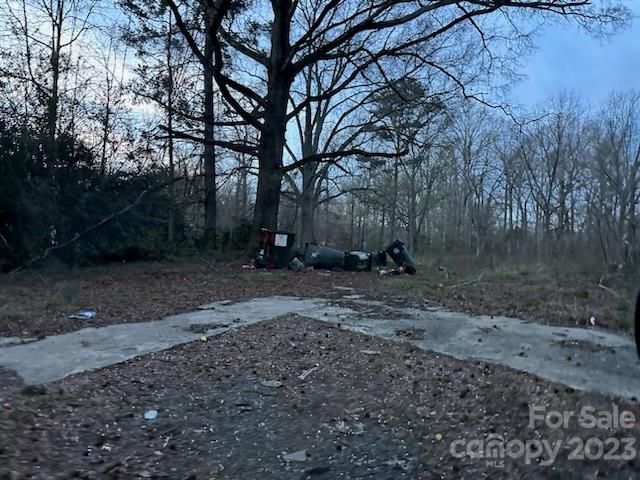 3051 Nc 27 Hw E, Midland, NC 28107
