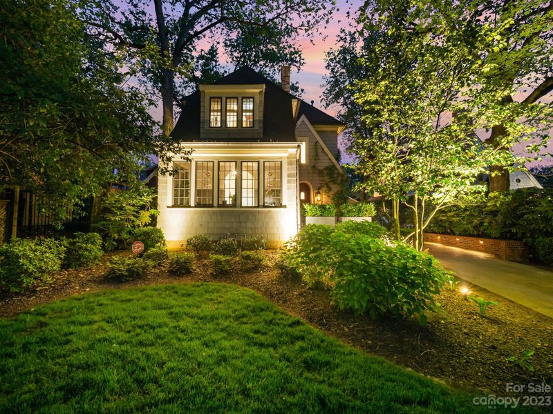 932 Ideal Way, Charlotte, NC 28203